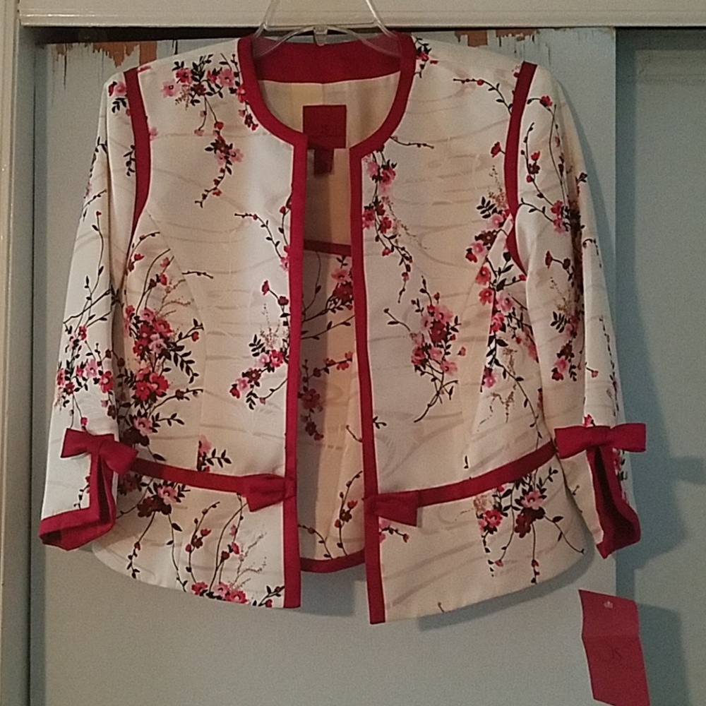 JS top with matching cami